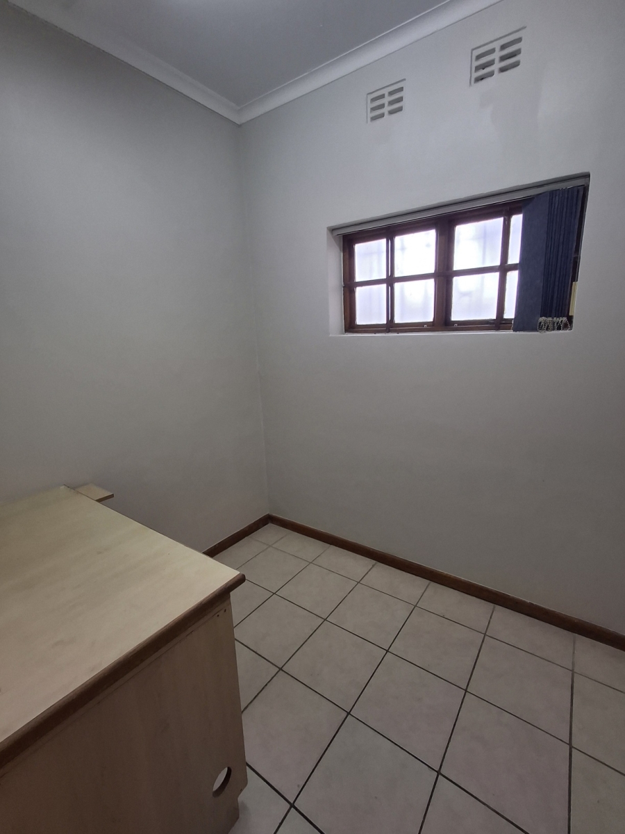 To Let Commercial Property for Rent in Meisies Halt Eastern Cape